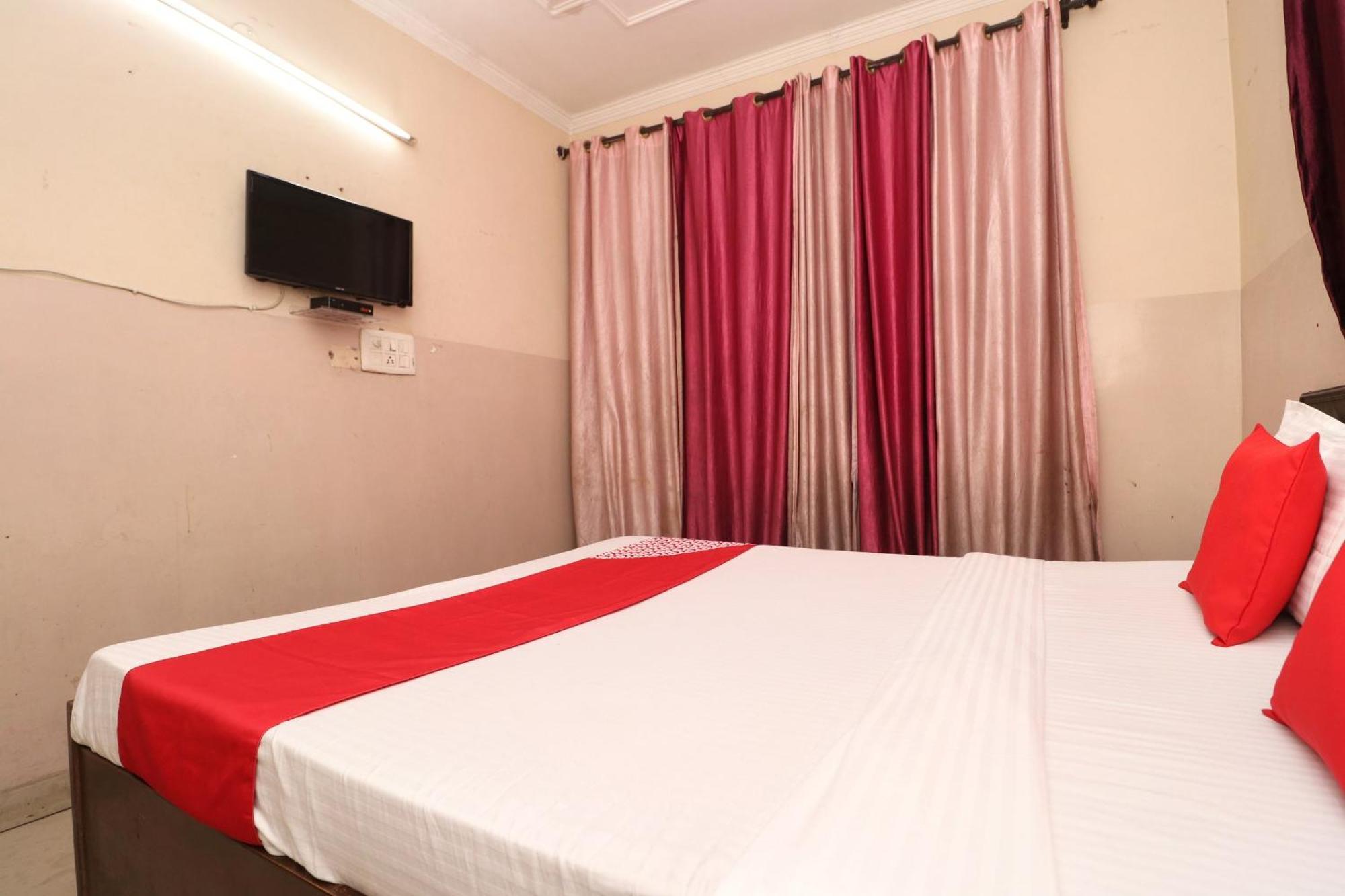 Hotel O Ashoka Residency Chandīgarh Exterior foto